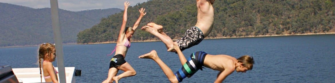 Mansfield & Mt Buller, Swimming