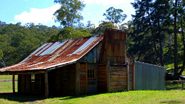 Building-Historical-Summer-HutMansfield-16x9 Mansfield & Mt Buller, History & People