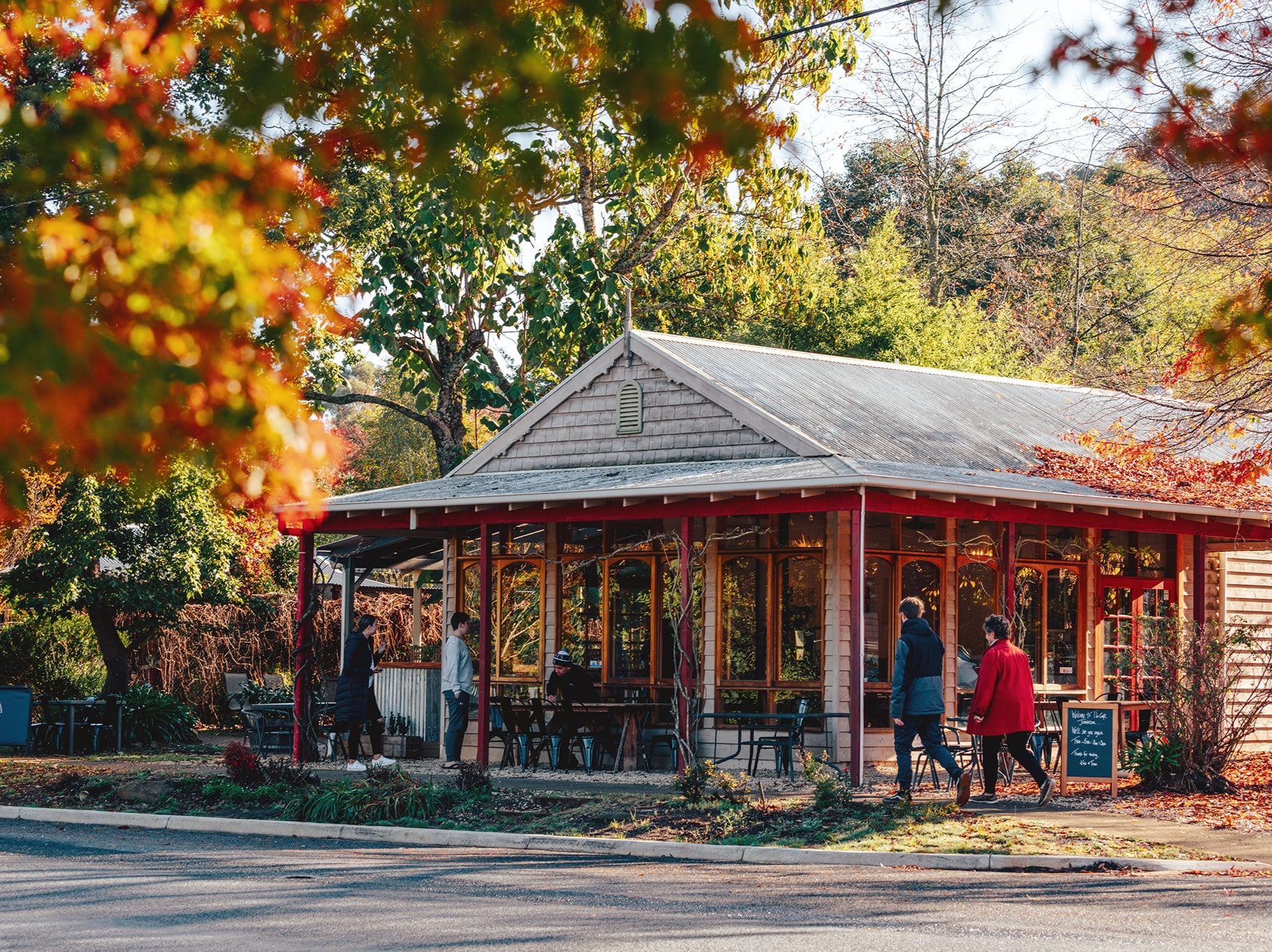 Jamieson Cafe in AUtumn