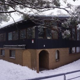 Iltis Ski Club - rear