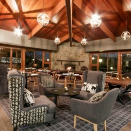 Peaks Restaurant & Bar